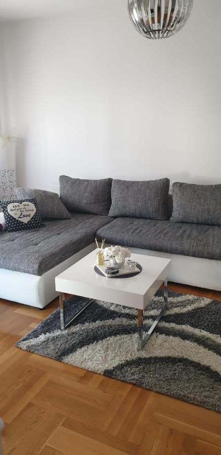 Apartman Aura Загреб Екстер'єр фото